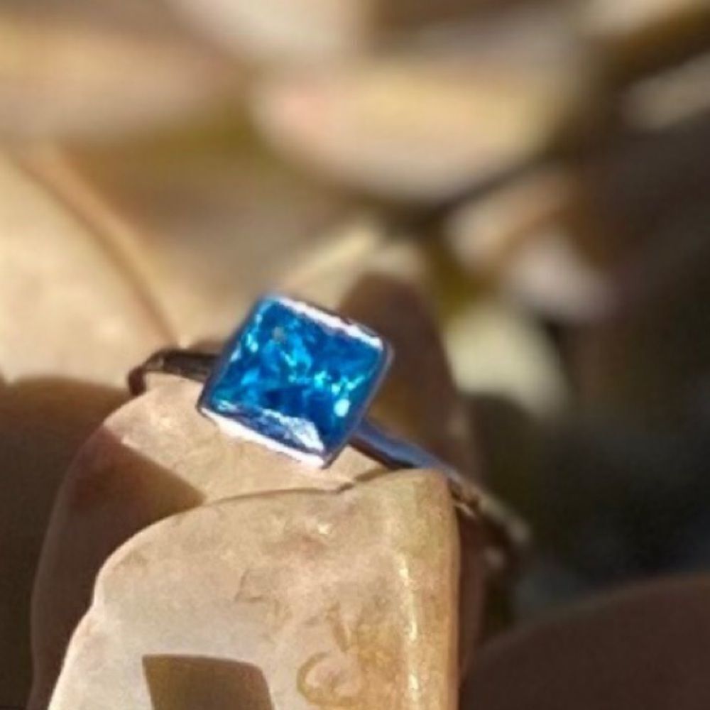 Sterling silver ring - Picture 5 of 10